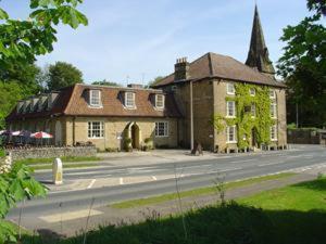 Downe Arms Country Inn Wykeham  Exterior photo
